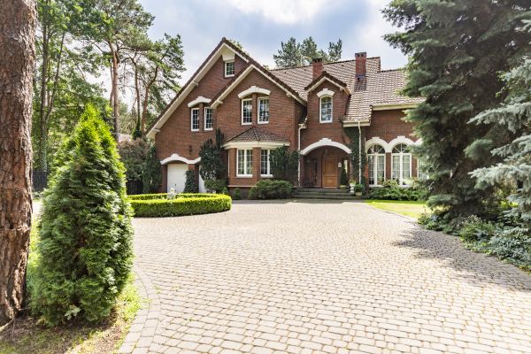 Cost of Driveway Pavers Repair in Simi Valley