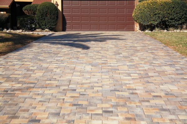 Cost of Driveway Pavers Replacement in Simi Valley